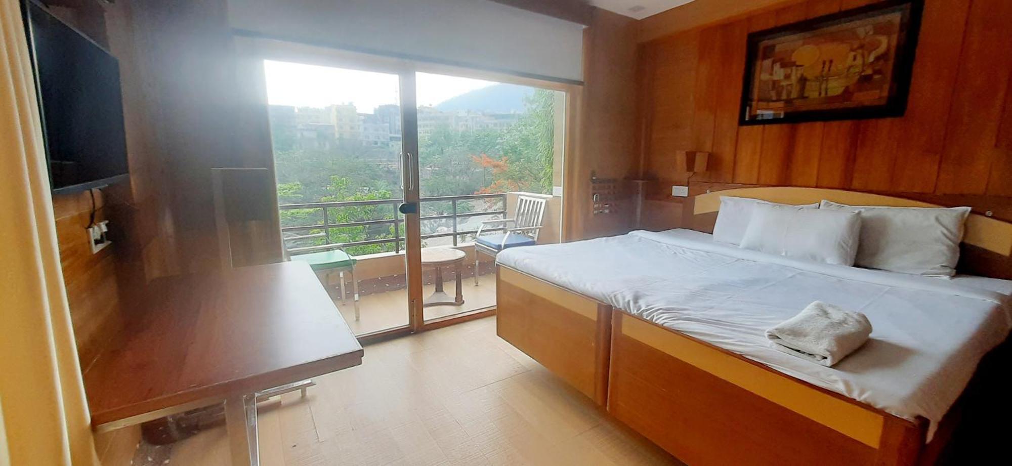 Aloha Serenity Apartments Rishikesh Exterior photo