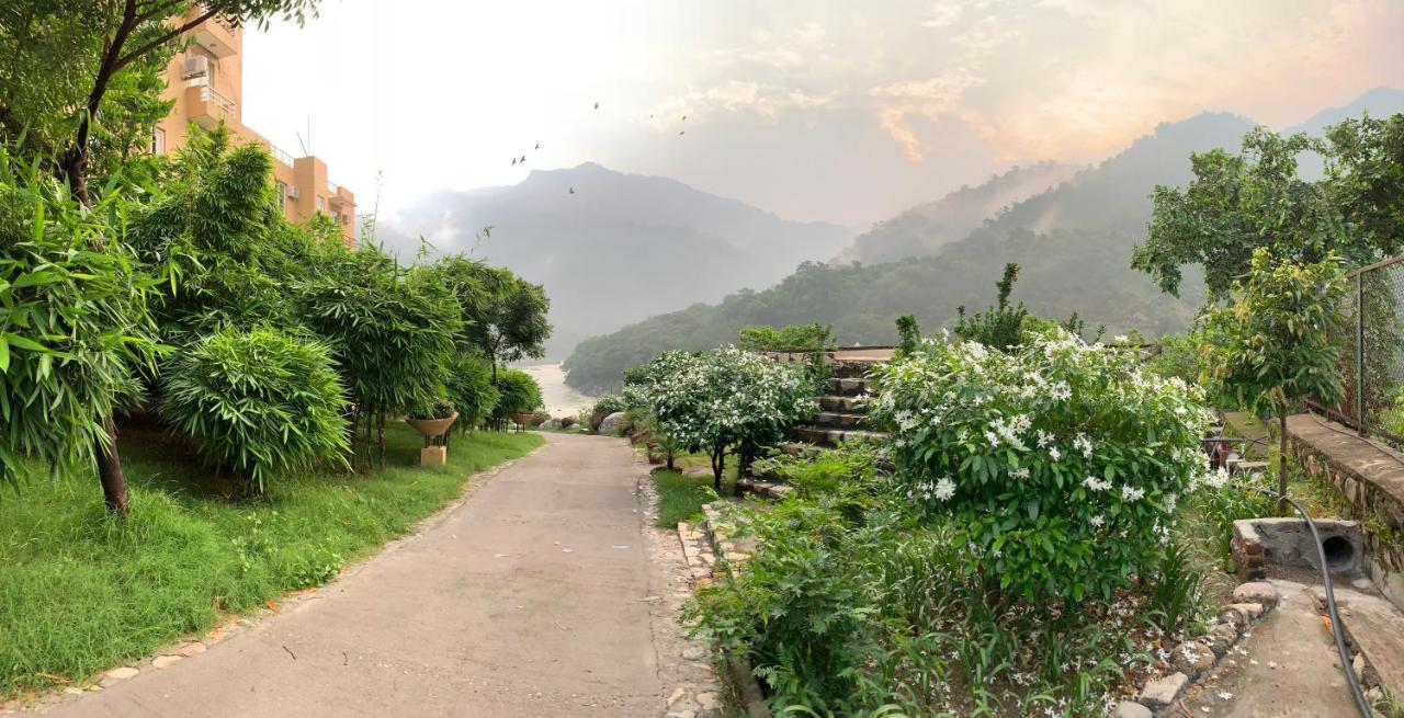 Aloha Serenity Apartments Rishikesh Exterior photo